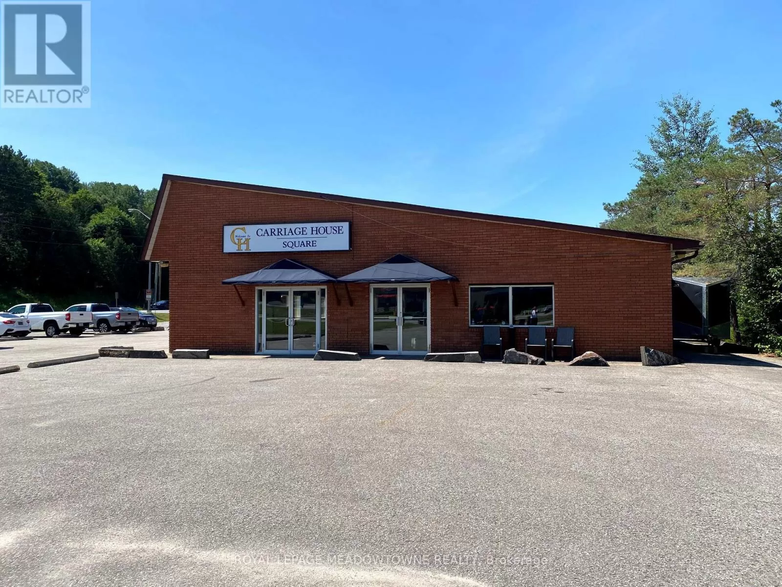 Offices for rent: #3 -5 Bobcaygeon Rd, Minden Hills, Ontario K0M 2K0
