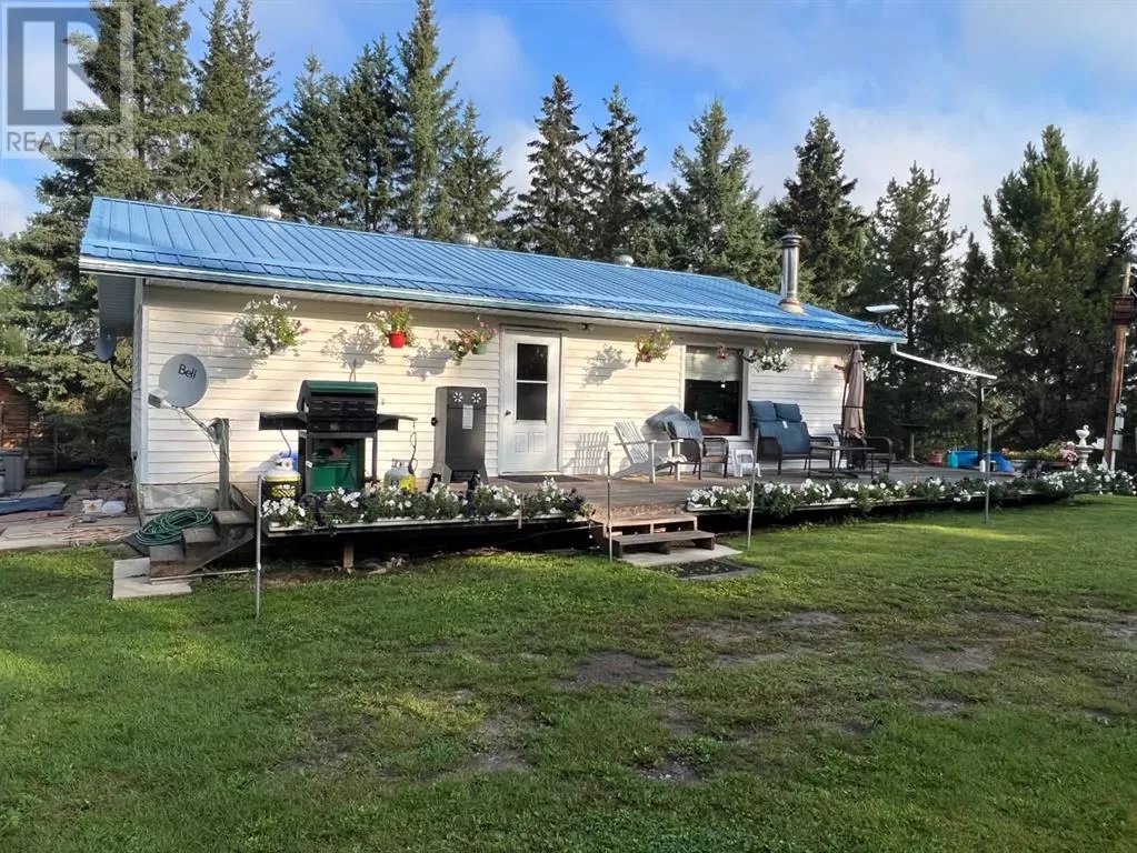 House for rent: 3 Lakeshore Drive, Loon Lake, Saskatchewan S0M 1L0