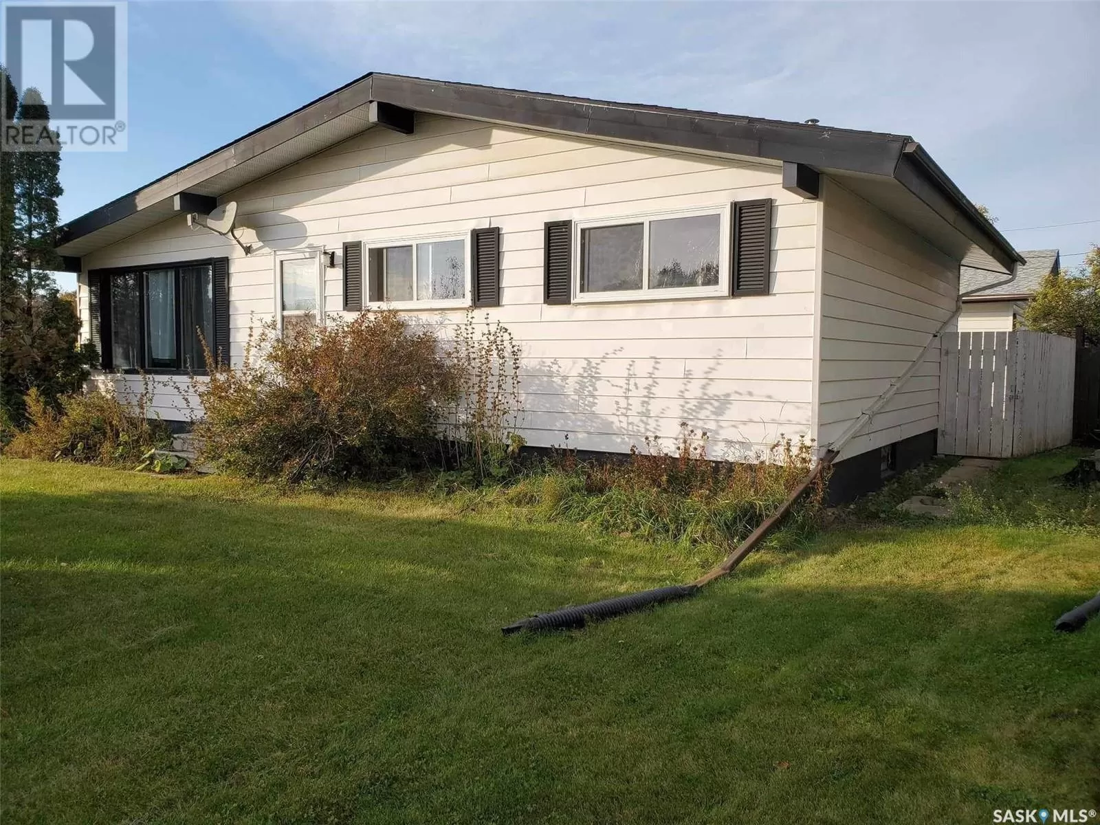 House for rent: 300 Cheri Drive, Nipawin, Saskatchewan S0E 1E0