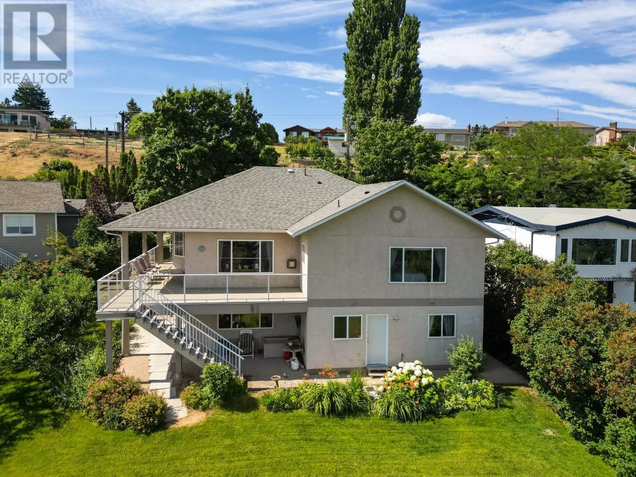 House for rent: 300 Pineview Drive, Kaleden, British Columbia V0H 1K0