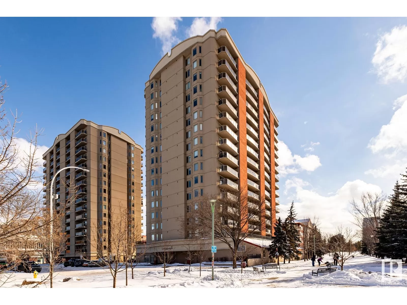 Apartment for rent: #301 10909 103 Av Nw, Edmonton, Alberta T5K 2W7
