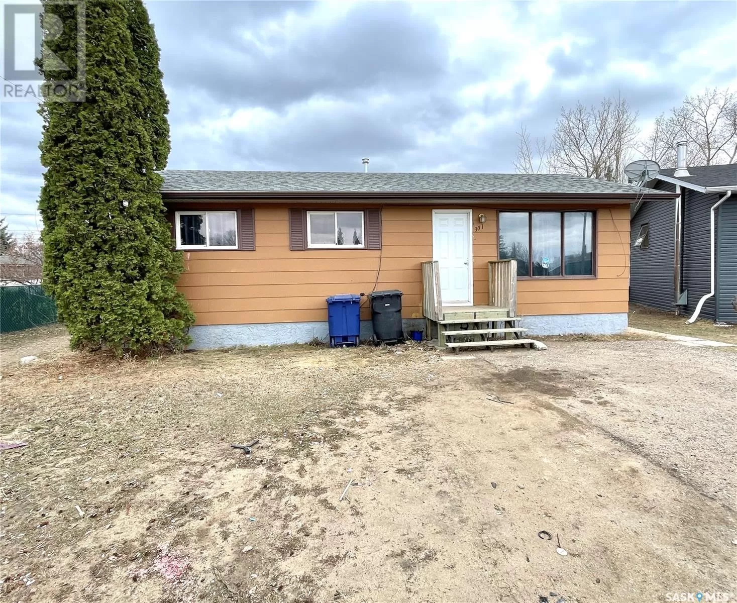 House for rent: 301 3rd Avenue, Battleford, Saskatchewan S0M 0E0