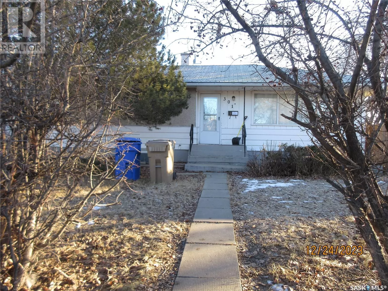 House for rent: 301 Halifax Street N, Regina, Saskatchewan S4R 2W9