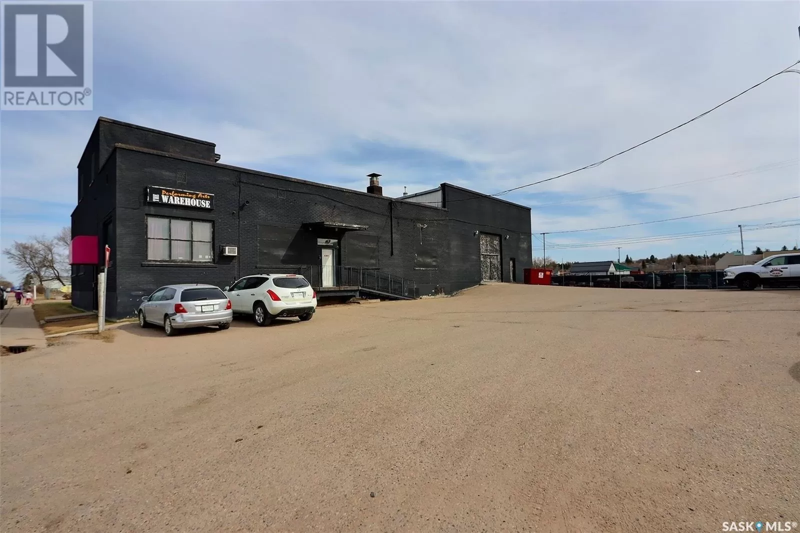 Retail for rent: 301/311 13th Street E, Prince Albert, Saskatchewan S6V 1C8