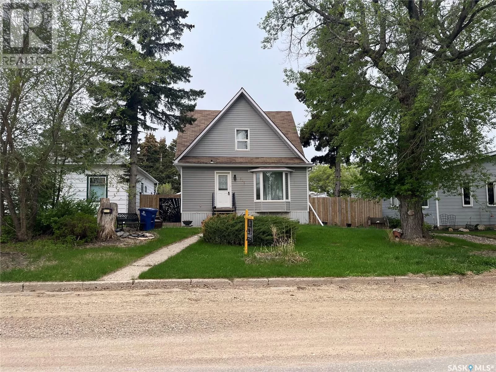 House for rent: 303 3rd Street E, Wynyard, Saskatchewan S0A 4T0