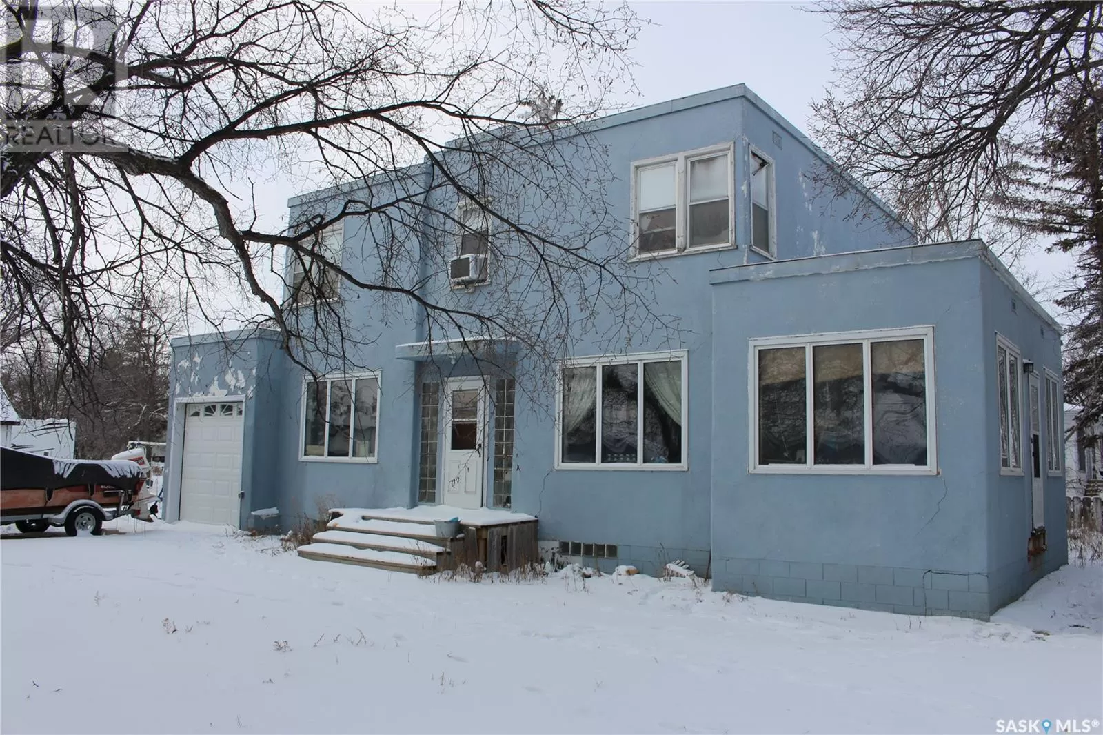 House for rent: 304 3rd Avenue, Eston, Saskatchewan S0L 1A0