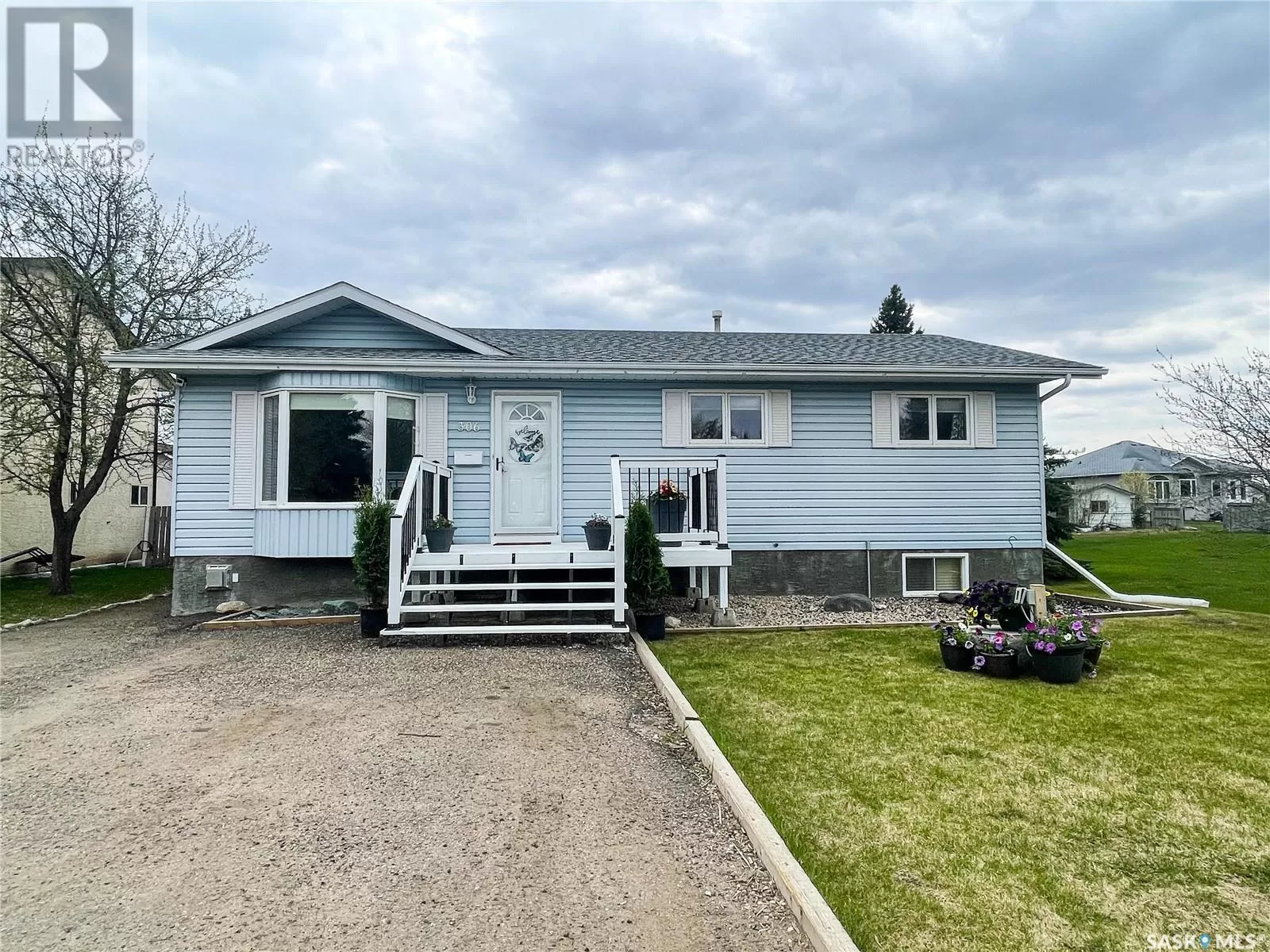 House for rent: 306 Woodman Avenue, Meadow Lake, Saskatchewan S9X 1H3