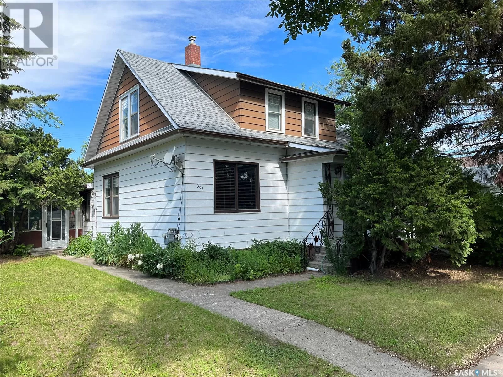 House for rent: 307 1st Street E, Wynyard, Saskatchewan S0A 4T0