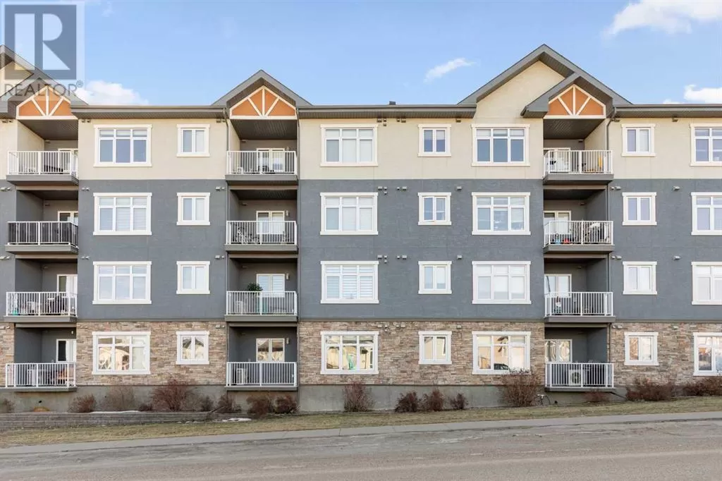 Apartment for rent: 308, 19 Terrace View Ne, Medicine Hat, Alberta T1C 0E8