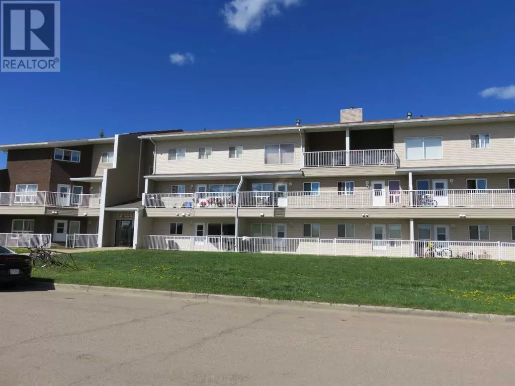 Apartment for rent: 308, 201 12 Avenue Sw, Slave Lake, Alberta T0G 2A4