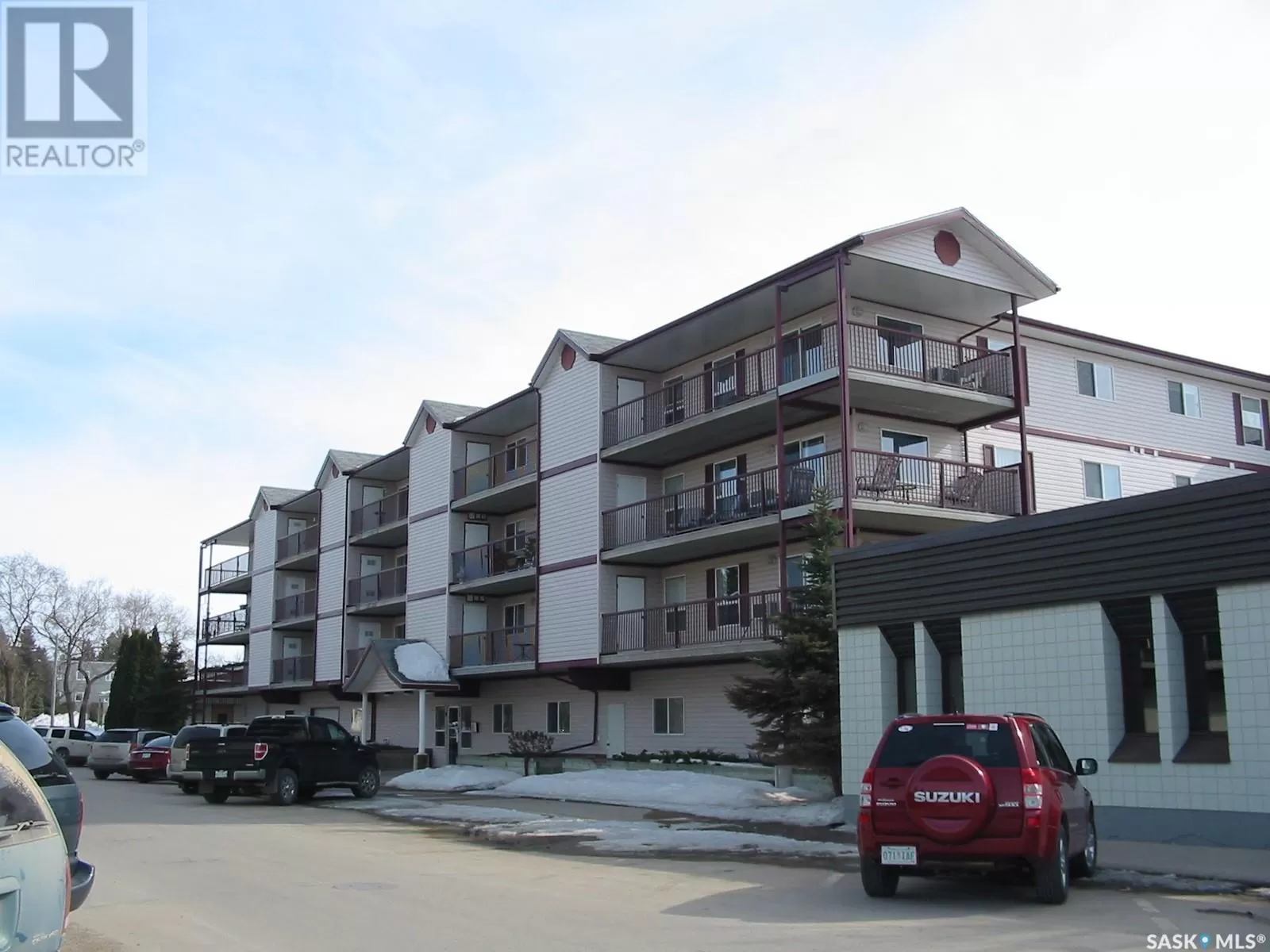 Apartment for rent: 308 220 1st Street E, Nipawin, Saskatchewan S0E 1E0