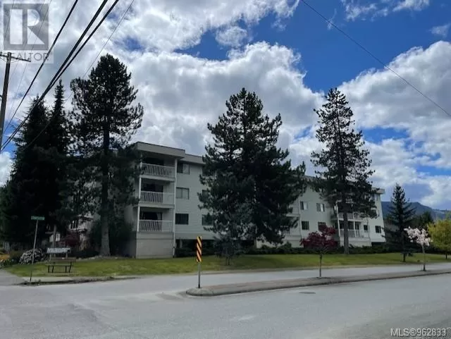 Apartment for rent: 309 18 King George St N, Lake Cowichan, British Columbia V0R 2G0