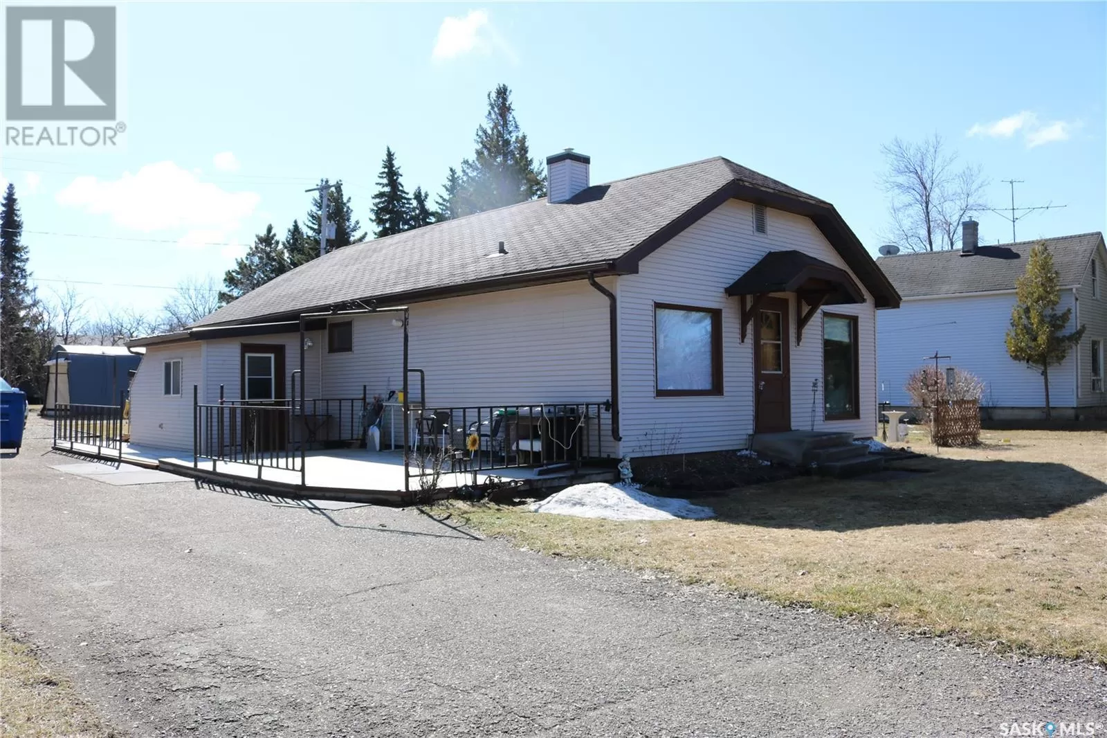 House for rent: 309 Main Street, Maryfield, Saskatchewan S0G 3K0