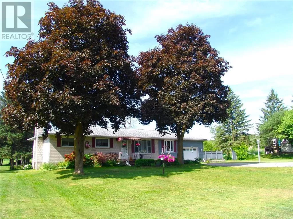 House for rent: 3090 County Road Unit#29, Tincap, Ontario K6V 5T4