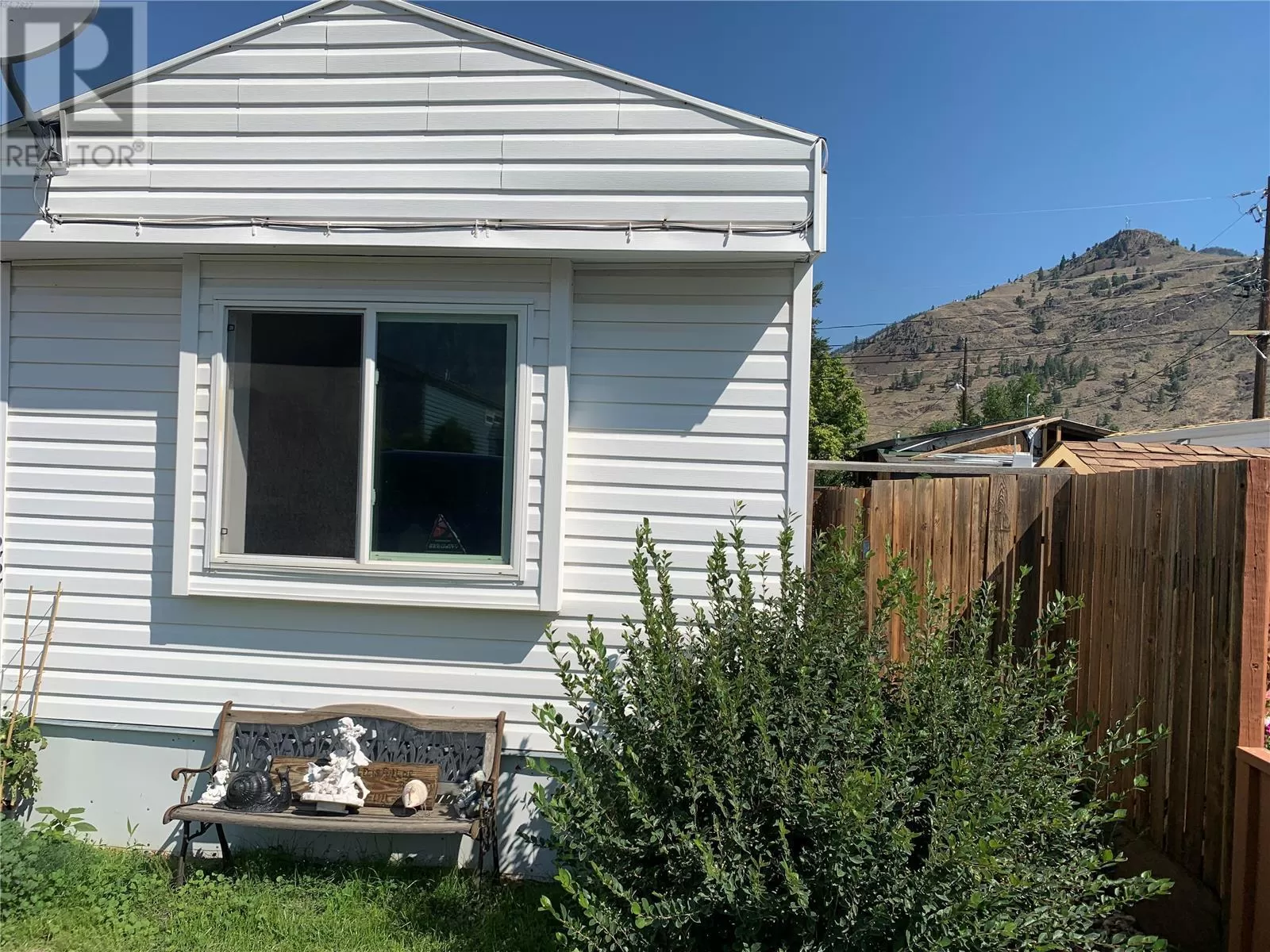 Manufactured Home for rent: 31 Hwy 3a Unit# 22, Keremeos, British Columbia V0X 1N2