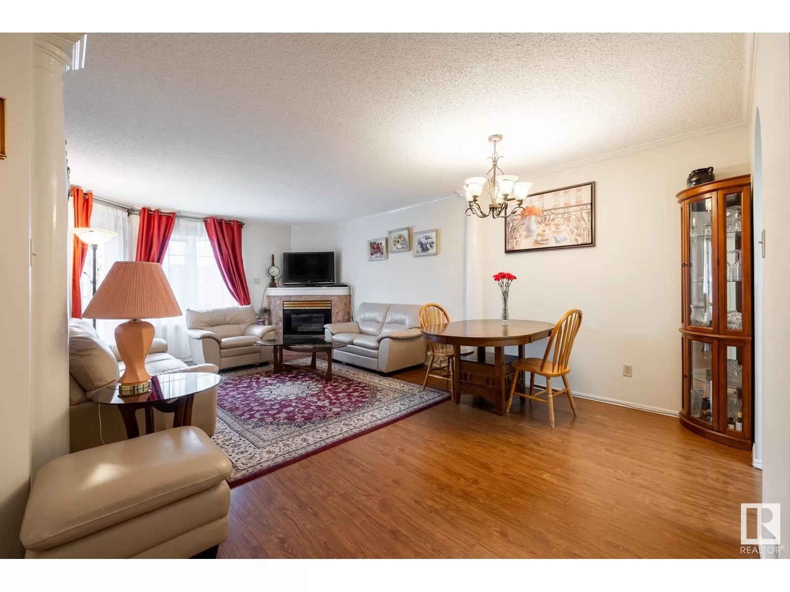 Apartment for rent: #310 17151 94a Av Nw, Edmonton, Alberta T5T 5Z9