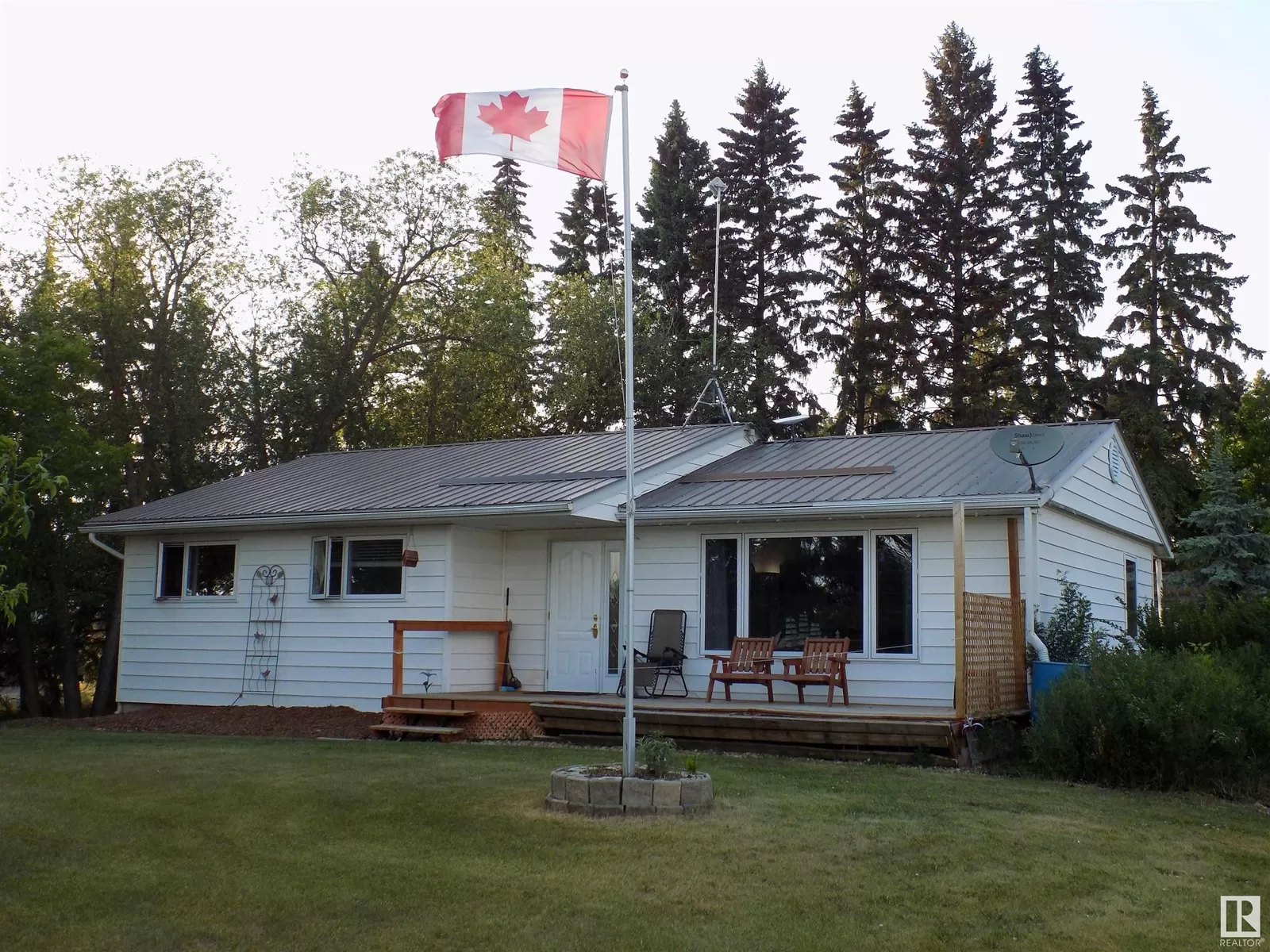 House for rent: 310 School St, Gwynne, Alberta T0C 1L0