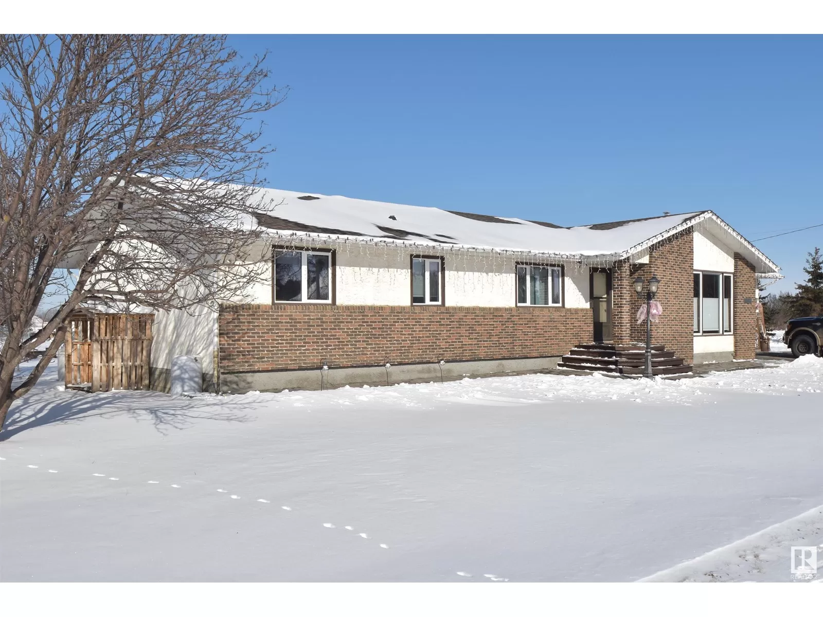 House for rent: 3102 Park Av, Mallaig, Alberta T0A 2K0
