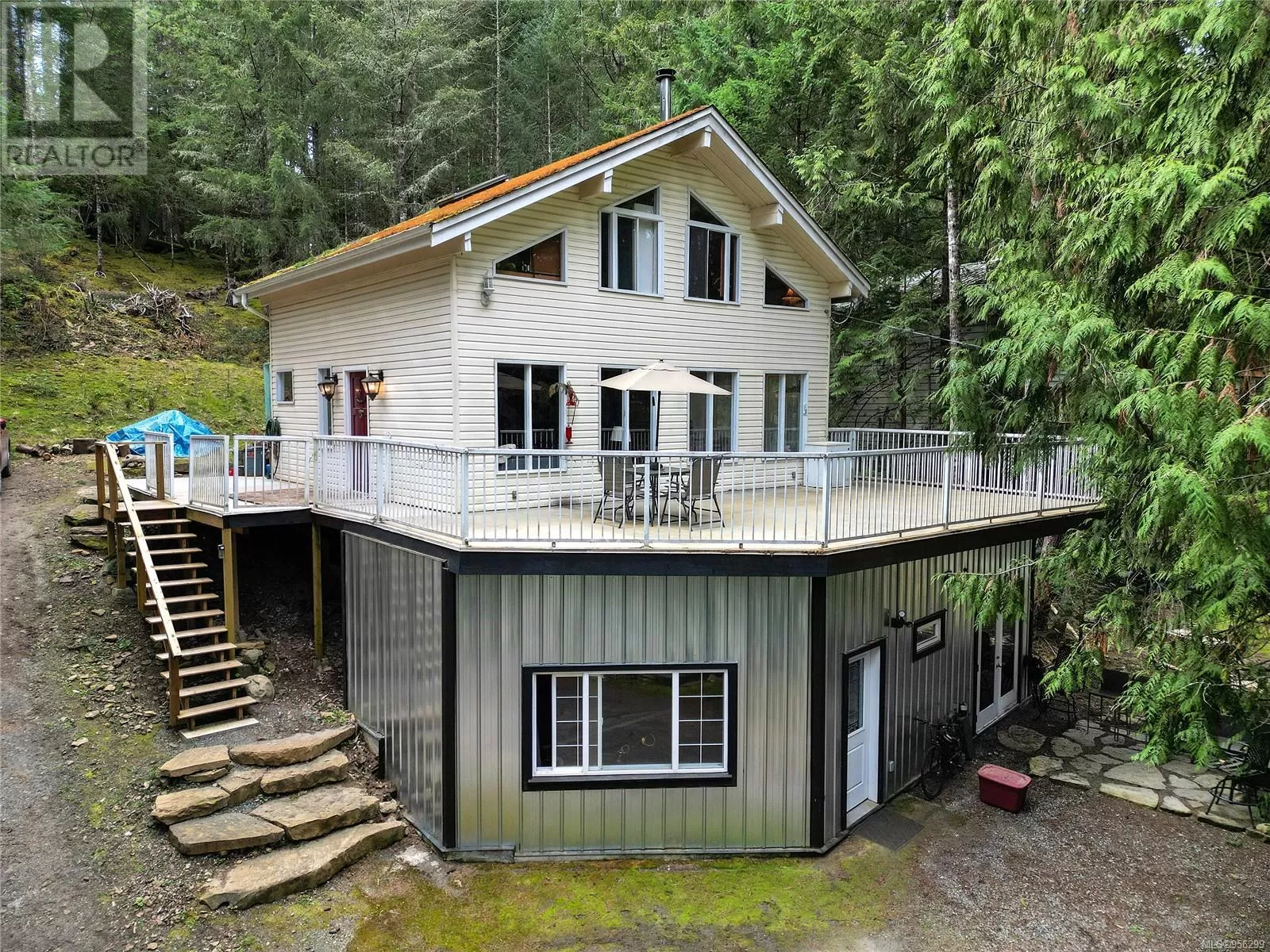 House for rent: 314 Mariners Way, Mayne Island, British Columbia V0N 2J2