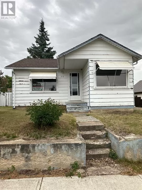 House for rent: 316 6 Avenue Se, Manning, Alberta T0H 2M0