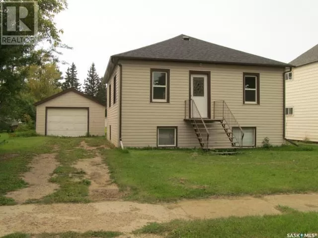 House for rent: 319 9th Street, Humboldt, Saskatchewan S0K 2A0