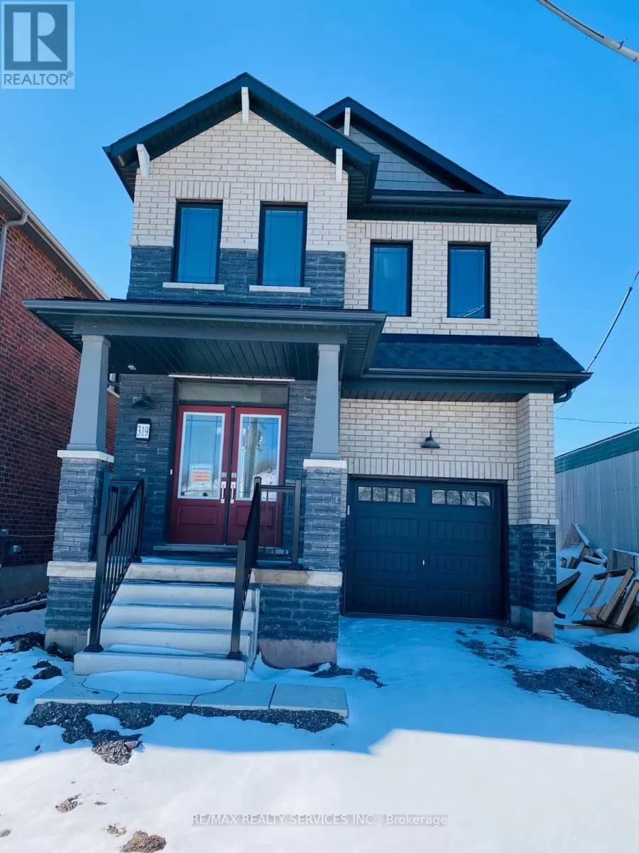 House for rent: 319 Eastbridge Avenue, Welland, Ontario L3B 0M6