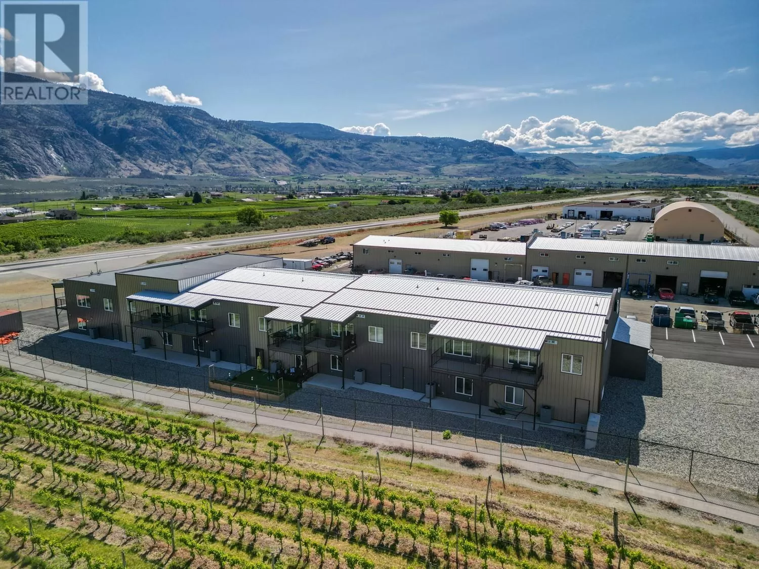 Residential Commercial Mix for rent: 32 Empire Street Unit# 2, Osoyoos, British Columbia V0H 1V5
