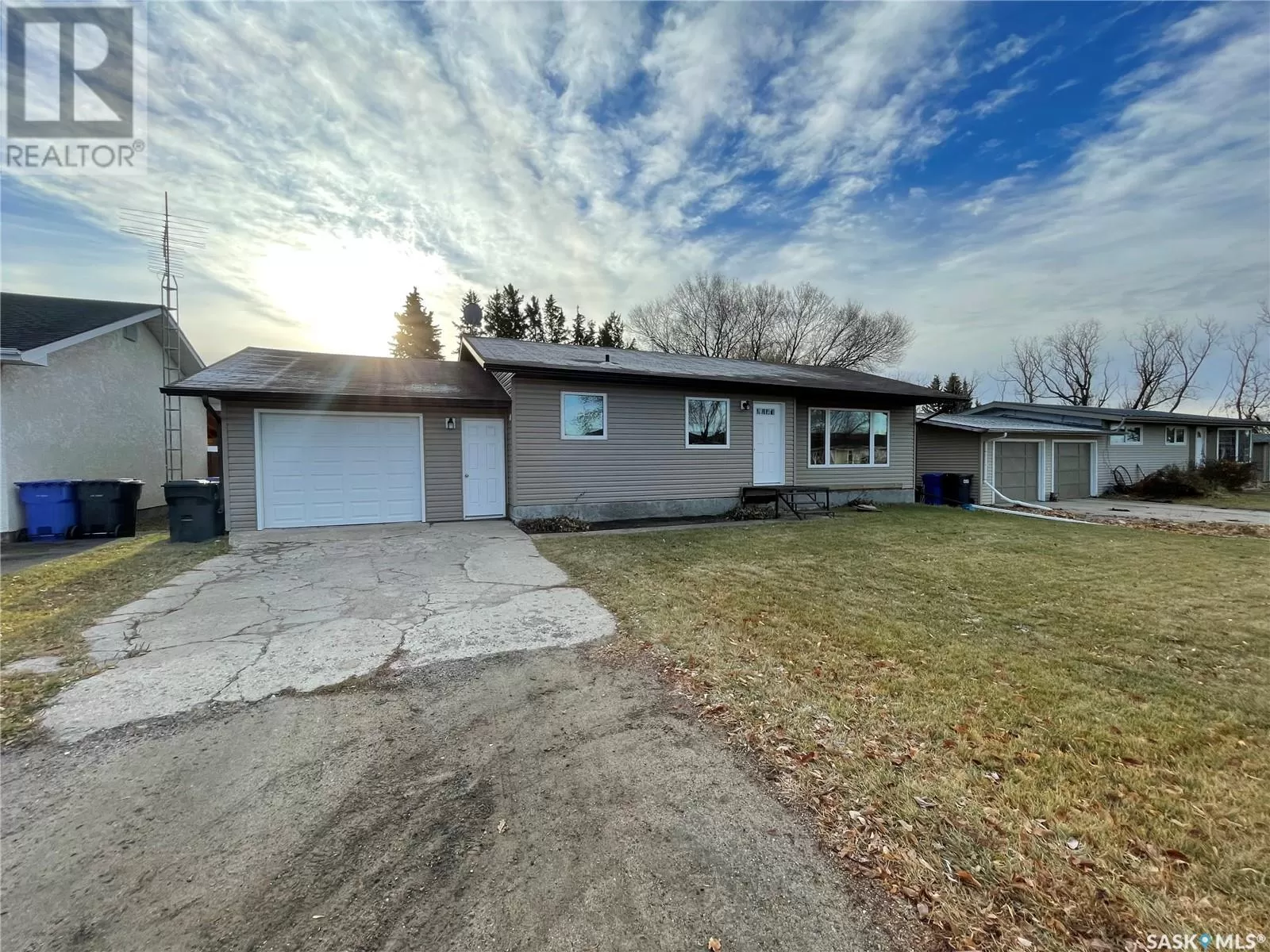 House for rent: 320 3rd Street, Bredenbury, Saskatchewan S0A 0H0