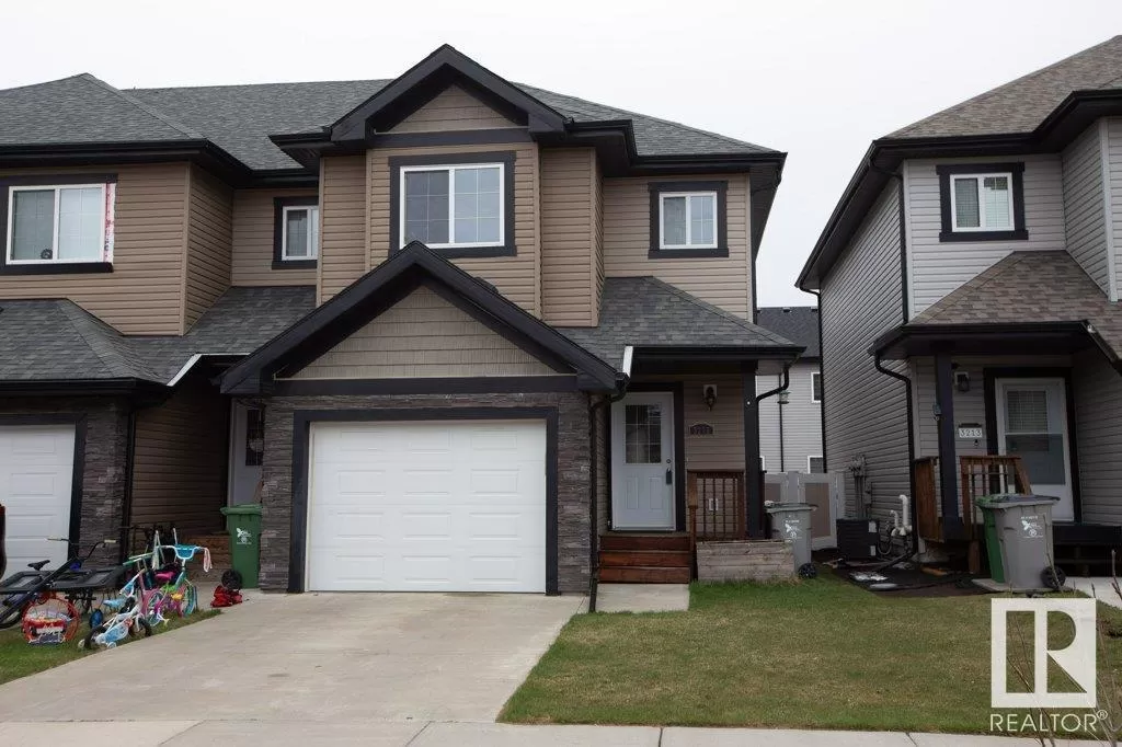 Row / Townhouse for rent: 3215 67 St, Beaumont, Alberta T4X 0W7