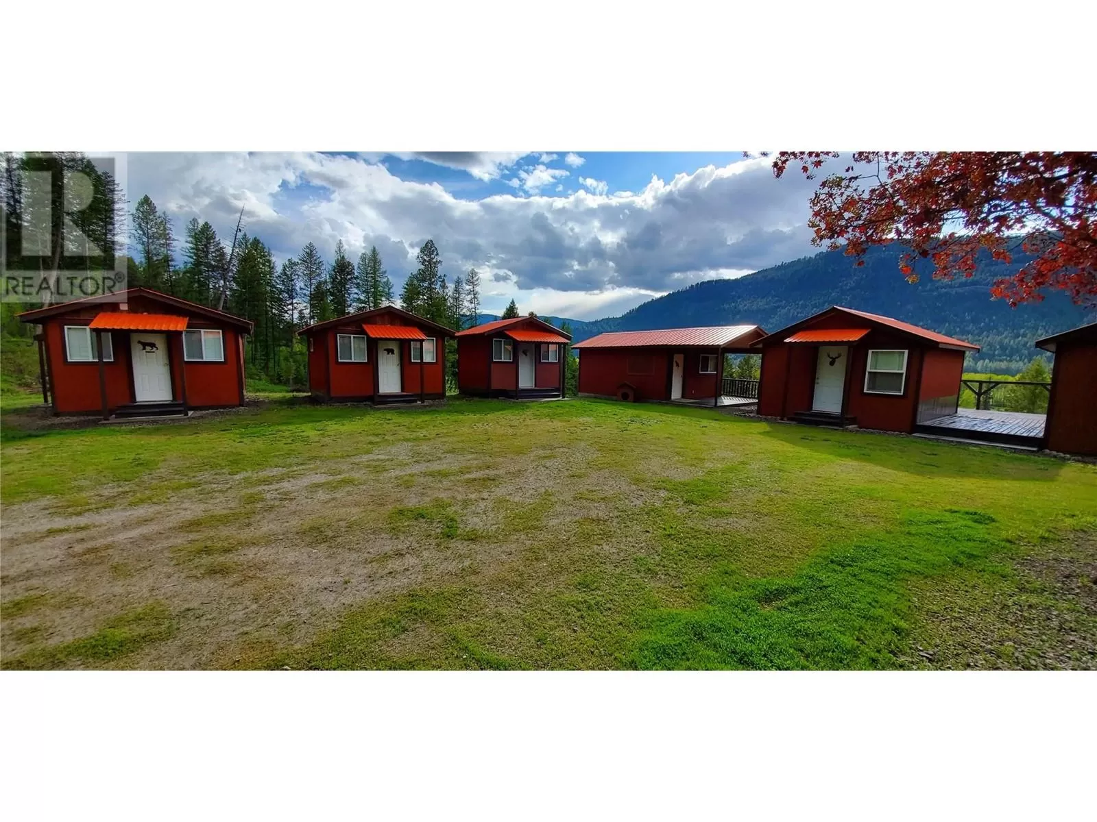 House for rent: 3275 Fiva Creek Road S, Westbridge, British Columbia V0H 1Y0
