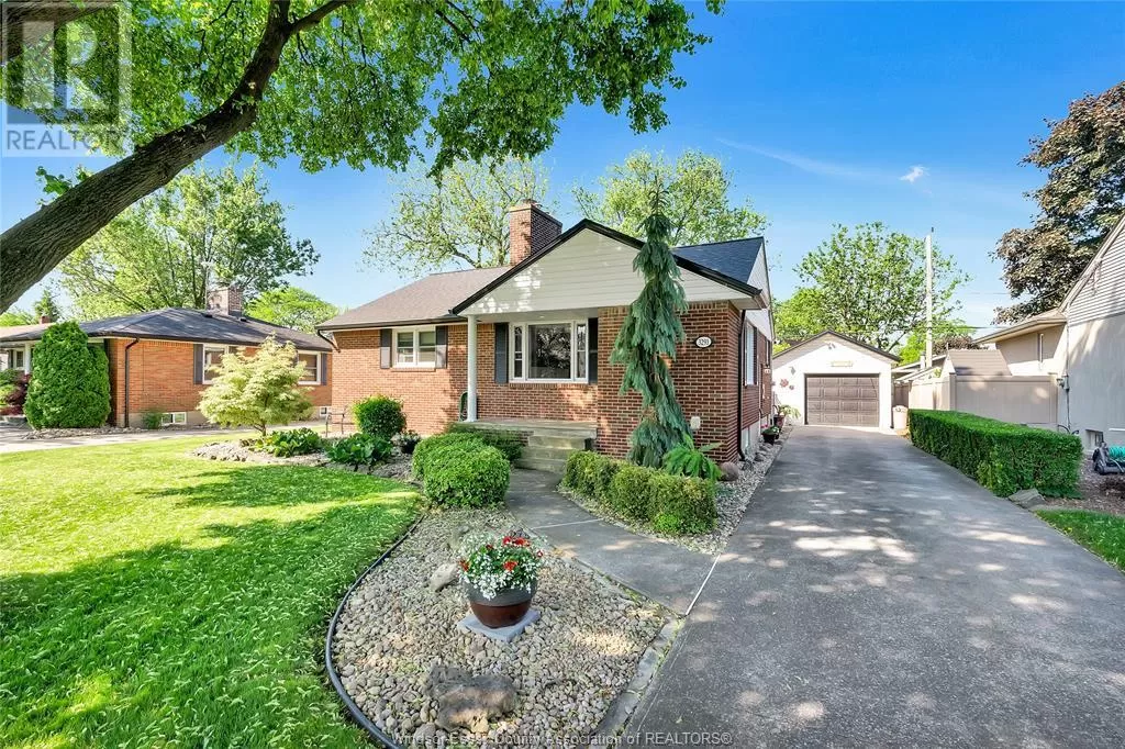 House for rent: 3291 Maisonneuve, Windsor, Ontario N9E 1Y6