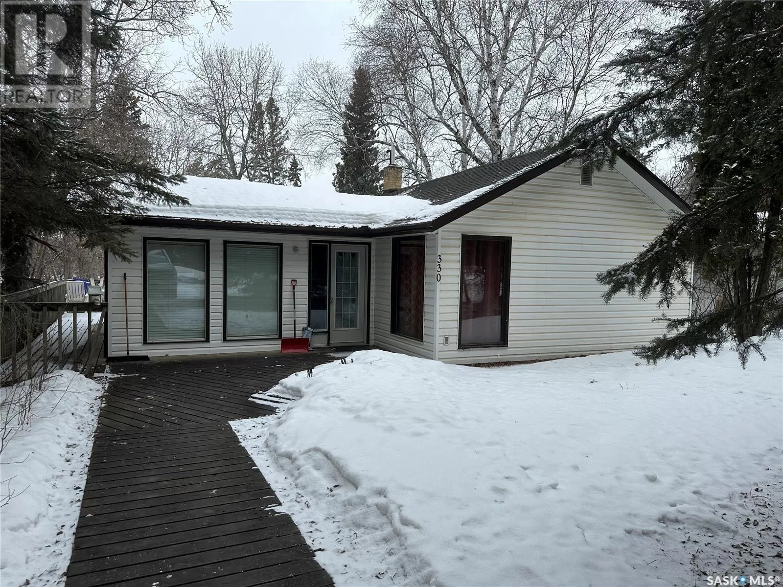 House for rent: 330 1st Avenue N, Big River, Saskatchewan S0J 0E0