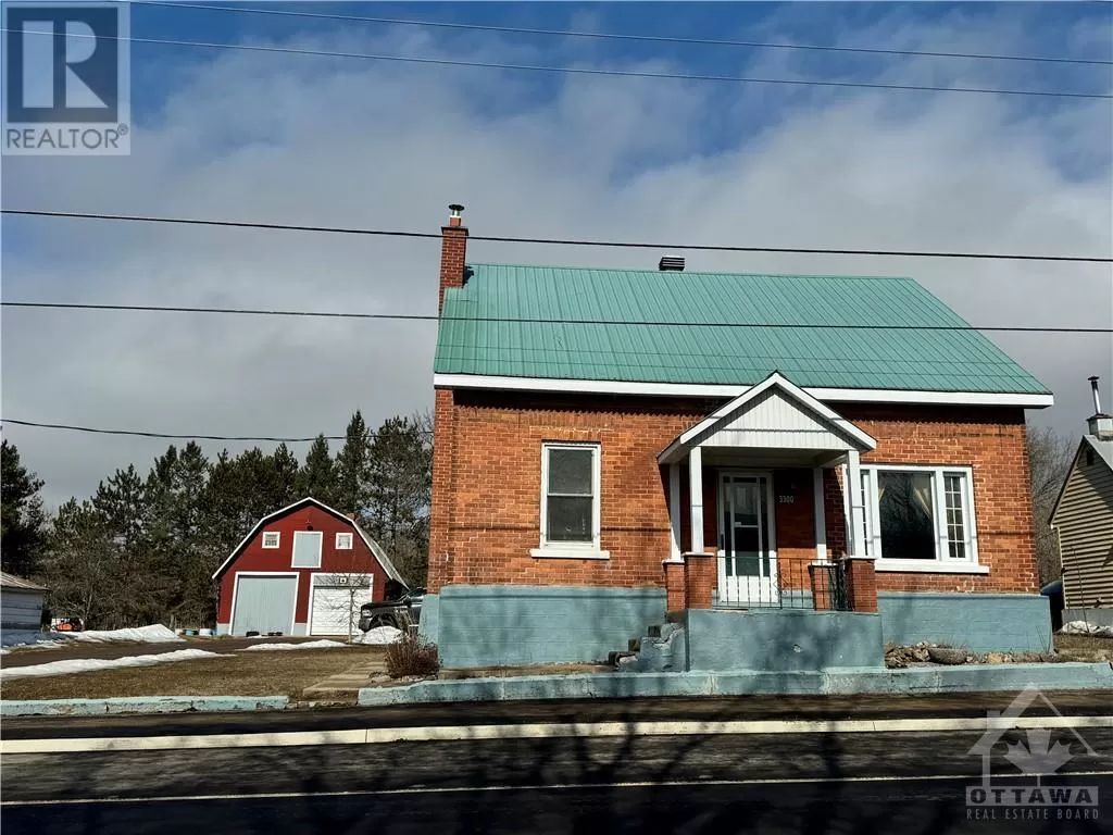 House for rent: 3300 Lake Dore Road, Golden Lake, Ontario K0J 1X0