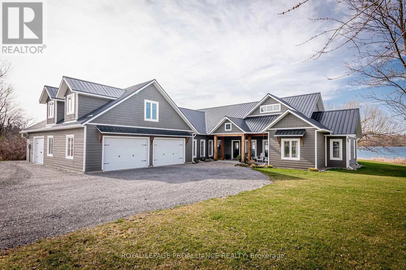 House for rent: 332 Spithead Rd, Frontenac Islands, Ontario K7G 2V6
