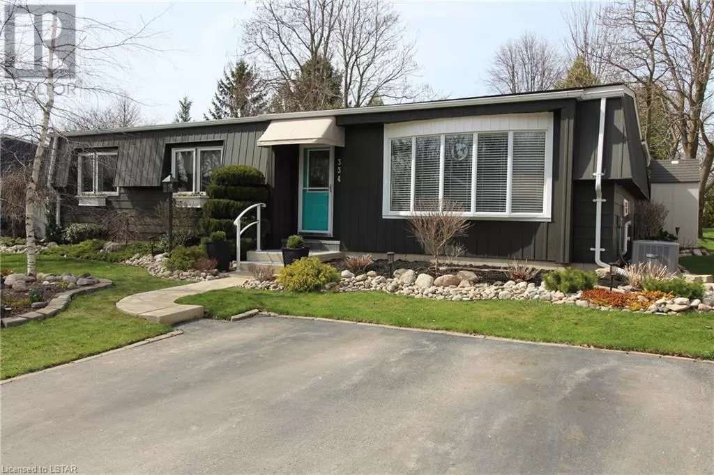 House for rent: 334 Wyldwood Lane, Grand Bend, Ontario N0M 1T0