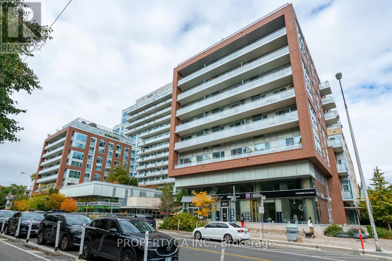 Apartment for rent: 335 - 1830 Bloor Street W, Toronto, Ontario M6P 0A2