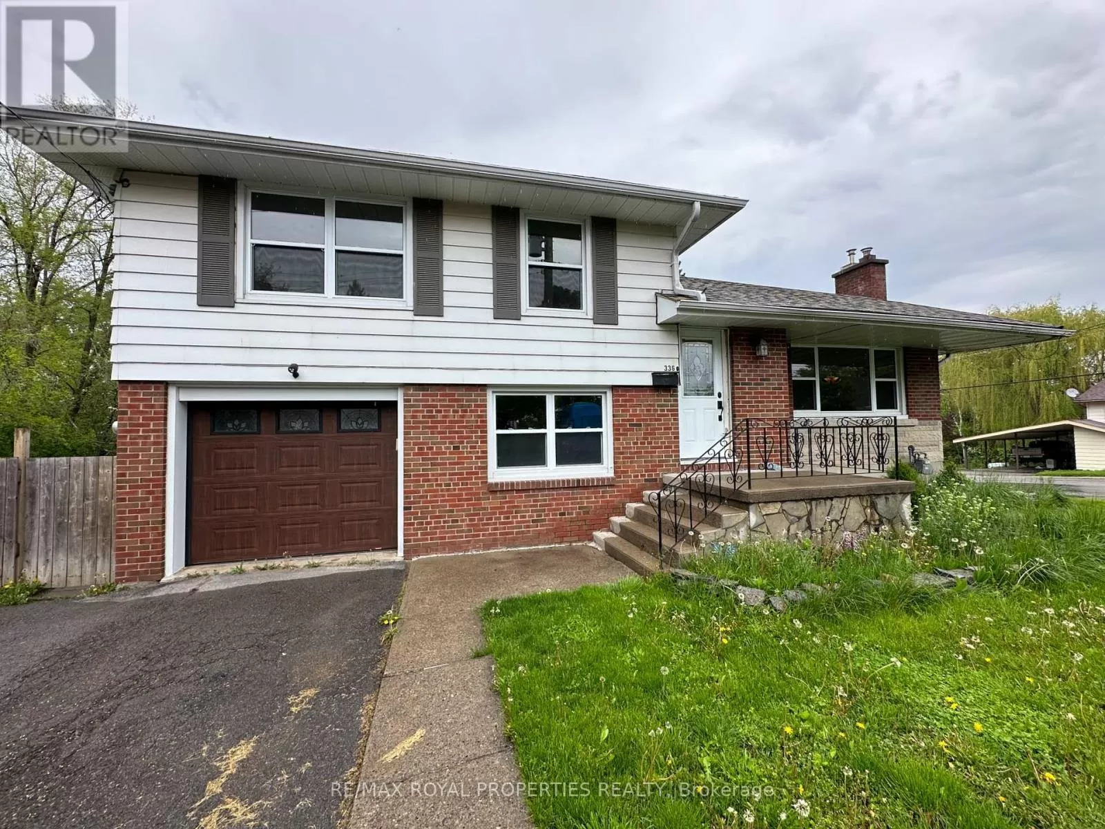 House for rent: 336 Victoria Avenue, Belleville, Ontario K8N 2E1