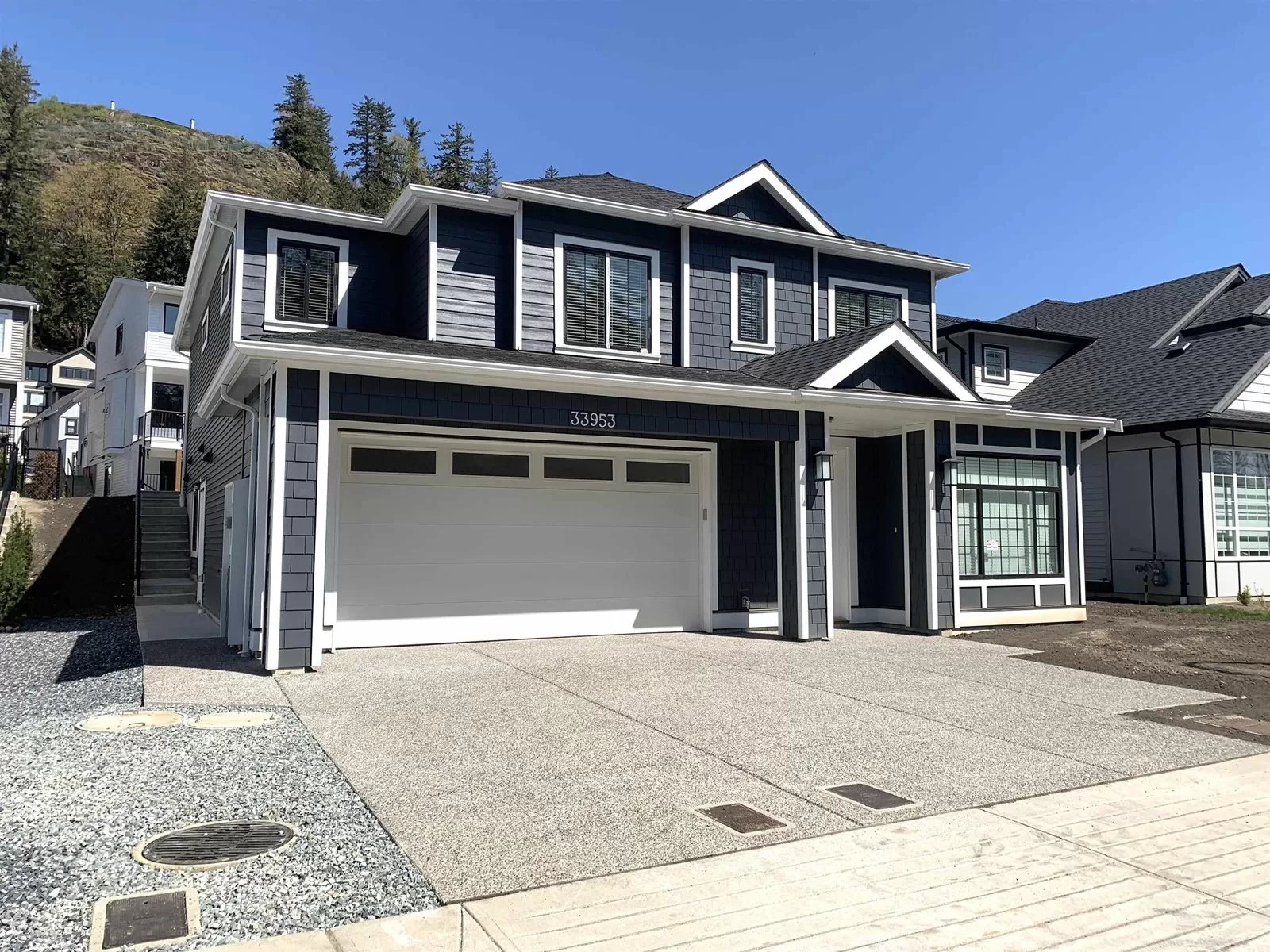 House for rent: 33953 Best Avenue, Mission, British Columbia V2V 6B2