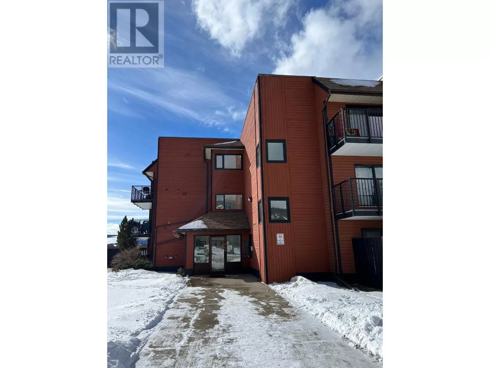 Apartment for rent: 340 Northgate Unit# 108, Tumbler Ridge, British Columbia V0C 2W0