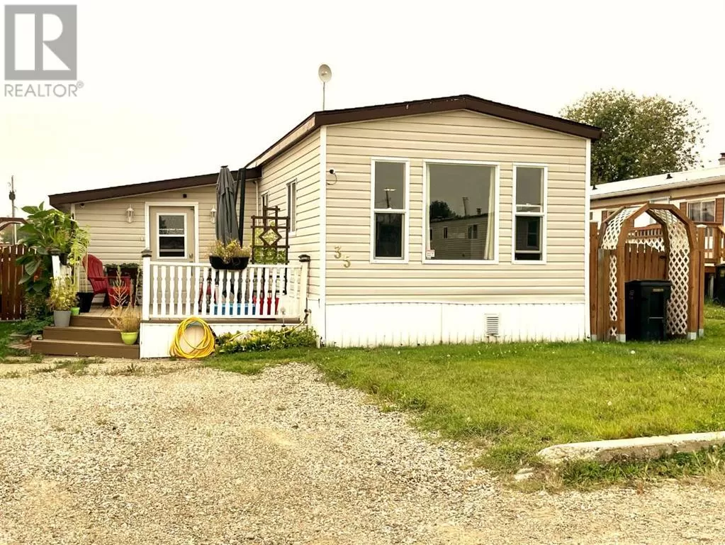 Mobile Home for rent: 35, 103 Street Fairview Mobile Home Park, Fairview, Alberta T0H 1L0