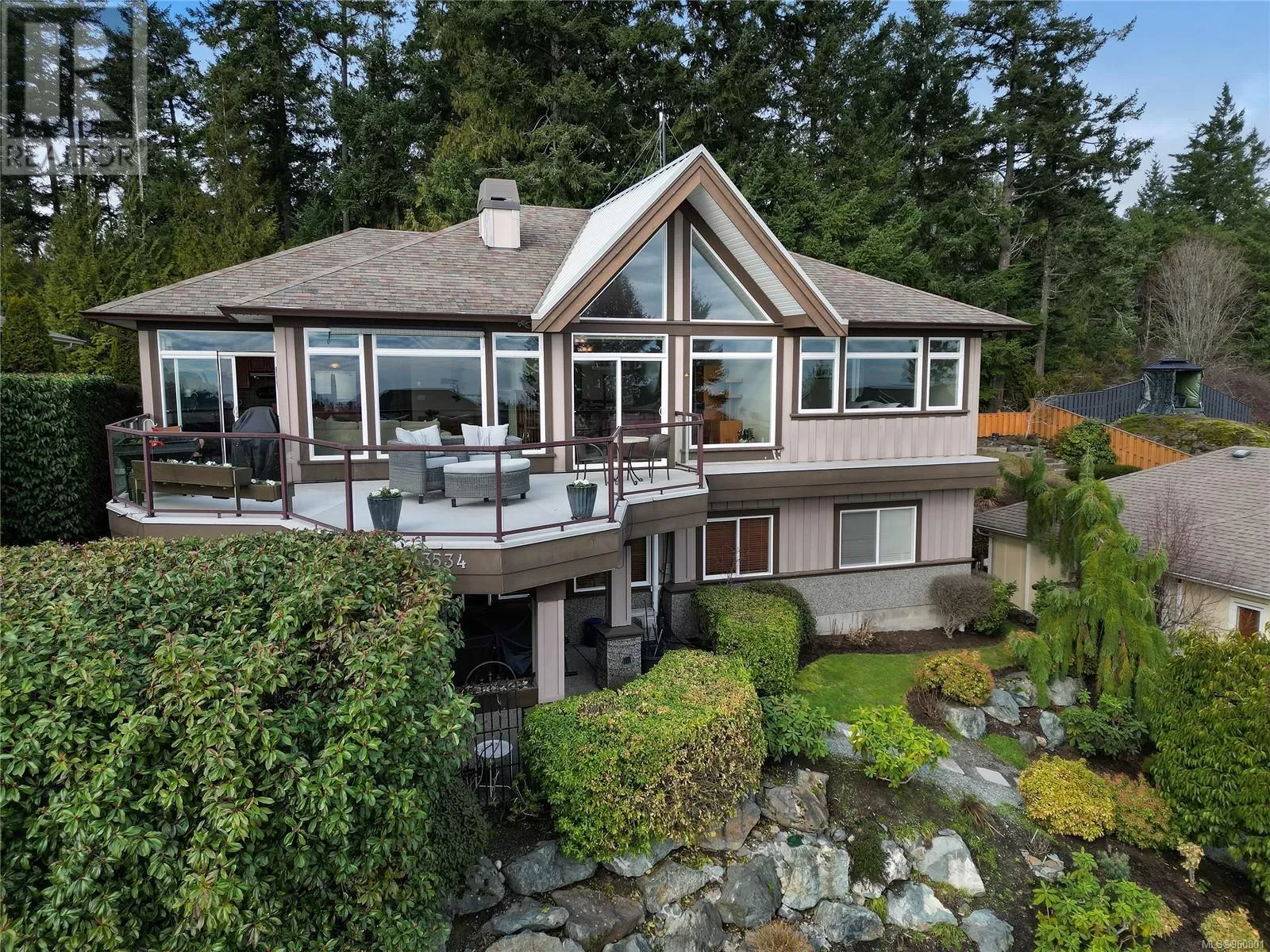 House for rent: 3534 Promenade Cres, Colwood, British Columbia V9C 4L8