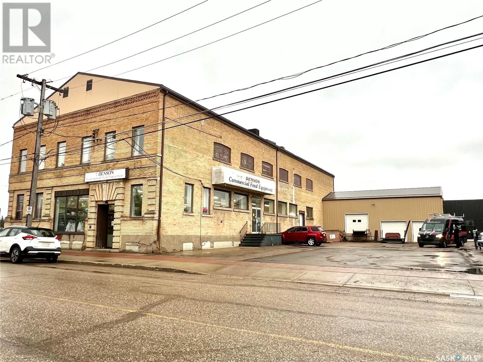 Retail for rent: 36 Myrtle Avenue, Yorkton, Saskatchewan S3N 1P5