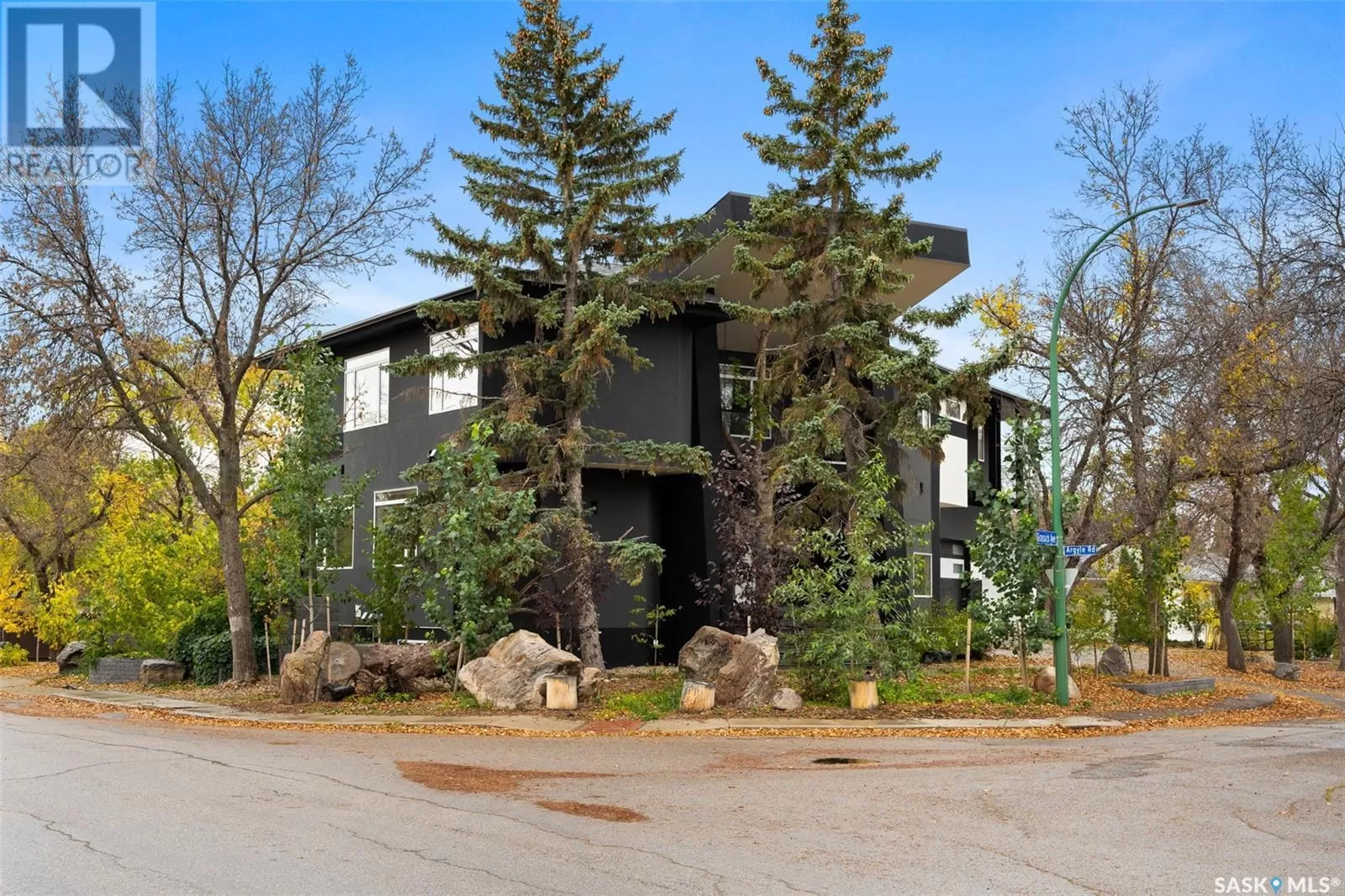 House for rent: 3601 Grassick Avenue, Regina, Saskatchewan S4S 0Z3