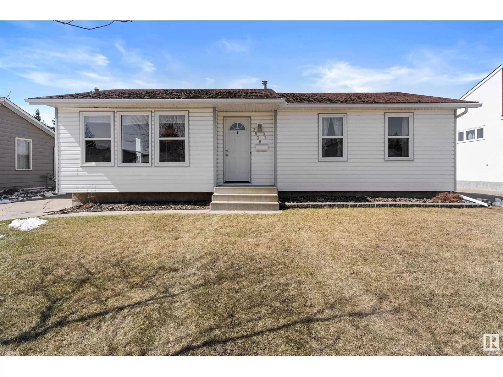 House for rent: 3608 37 St, Leduc, Alberta T9E 6G7
