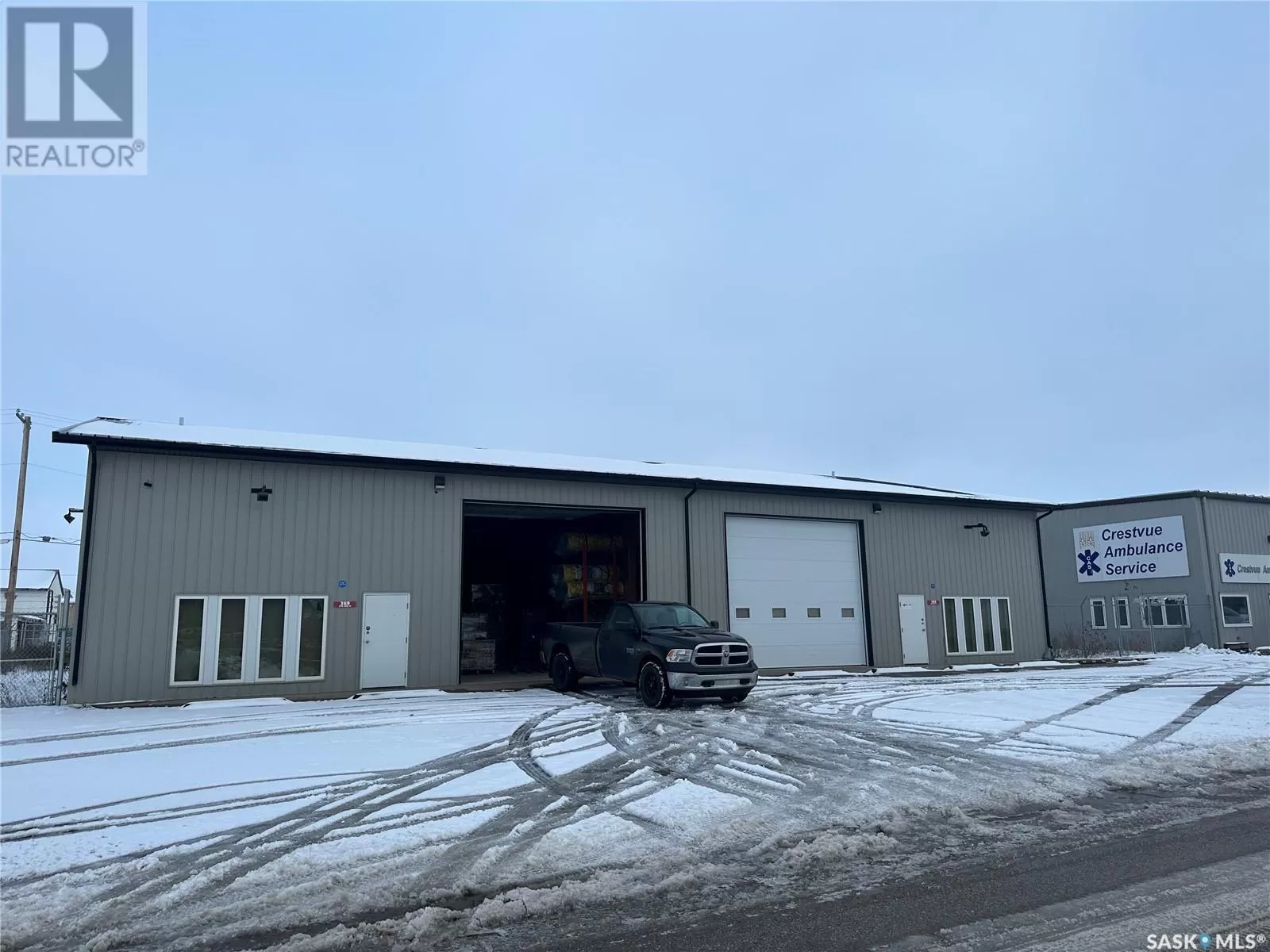 Warehouse for rent: 369 6th Avenue N, Yorkton, Saskatchewan S3N 3L2