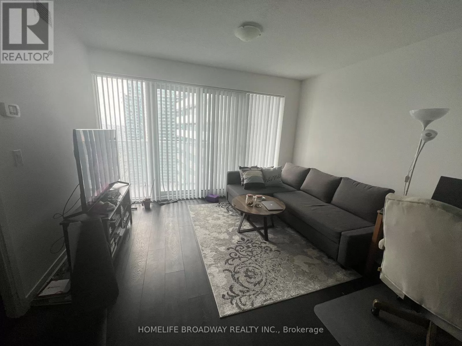 Apartment for rent: 3706 - 100 Harbour Street, Toronto, Ontario M5J 0B5