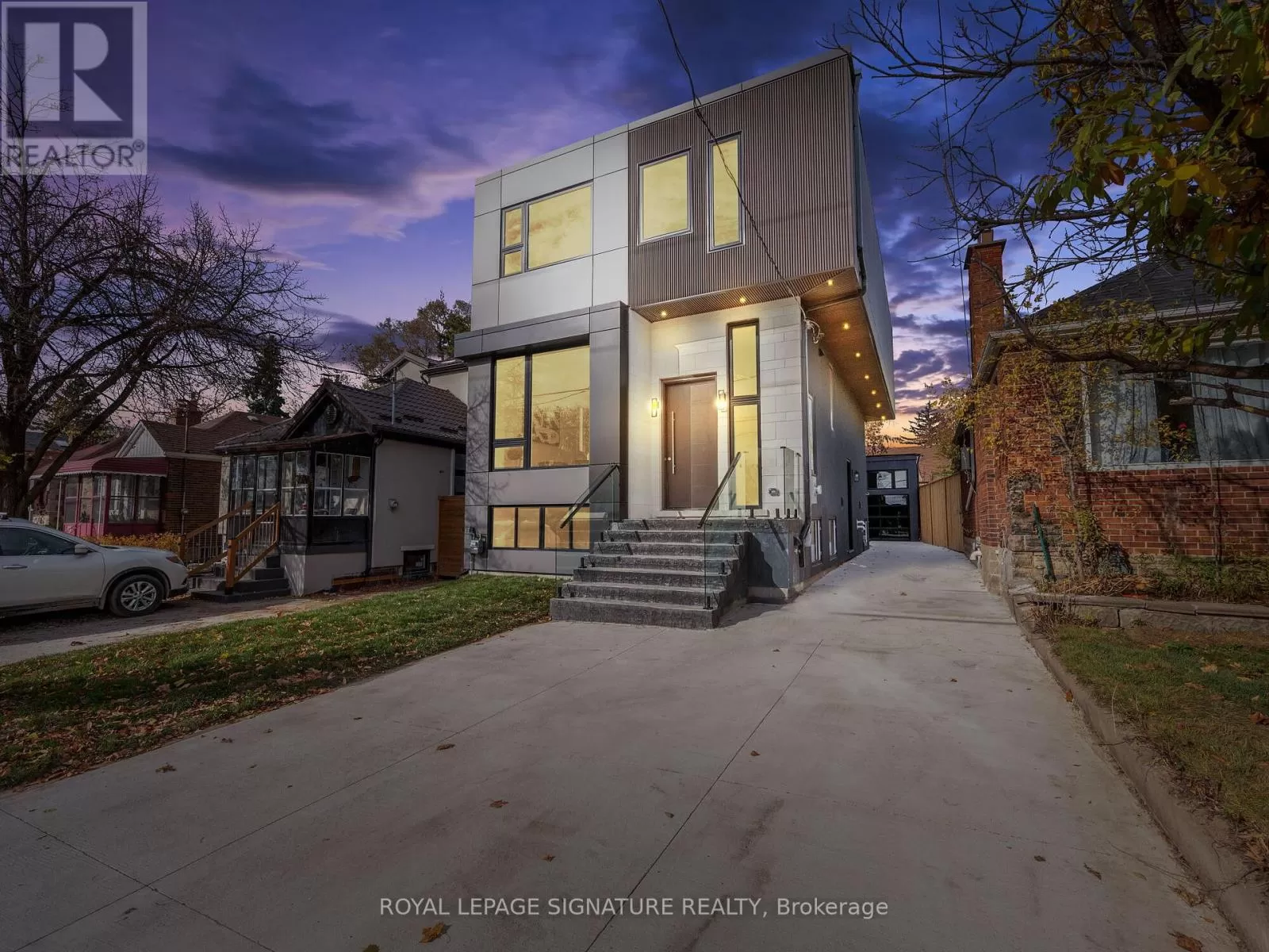 House for rent: 376 O'connor Drive, Toronto, Ontario M4J 2V7
