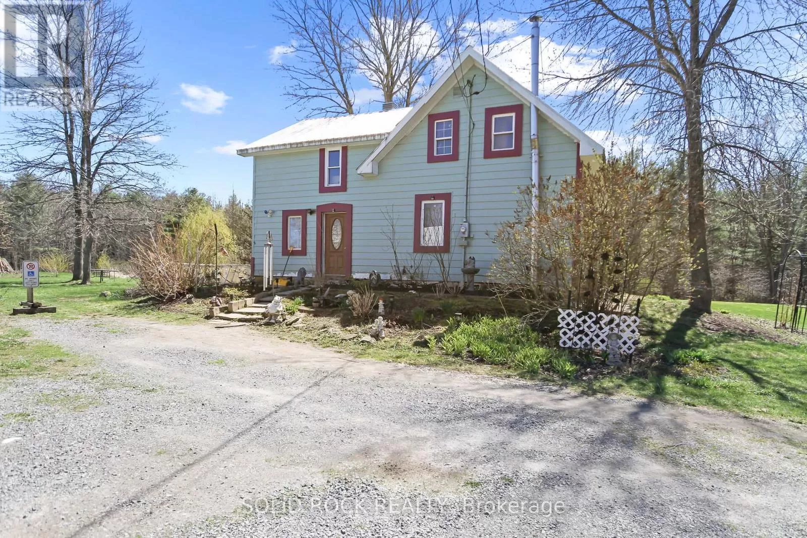 House for rent: 377 Sand Lake Road, Rideau Lakes, Ontario K0G 1E0