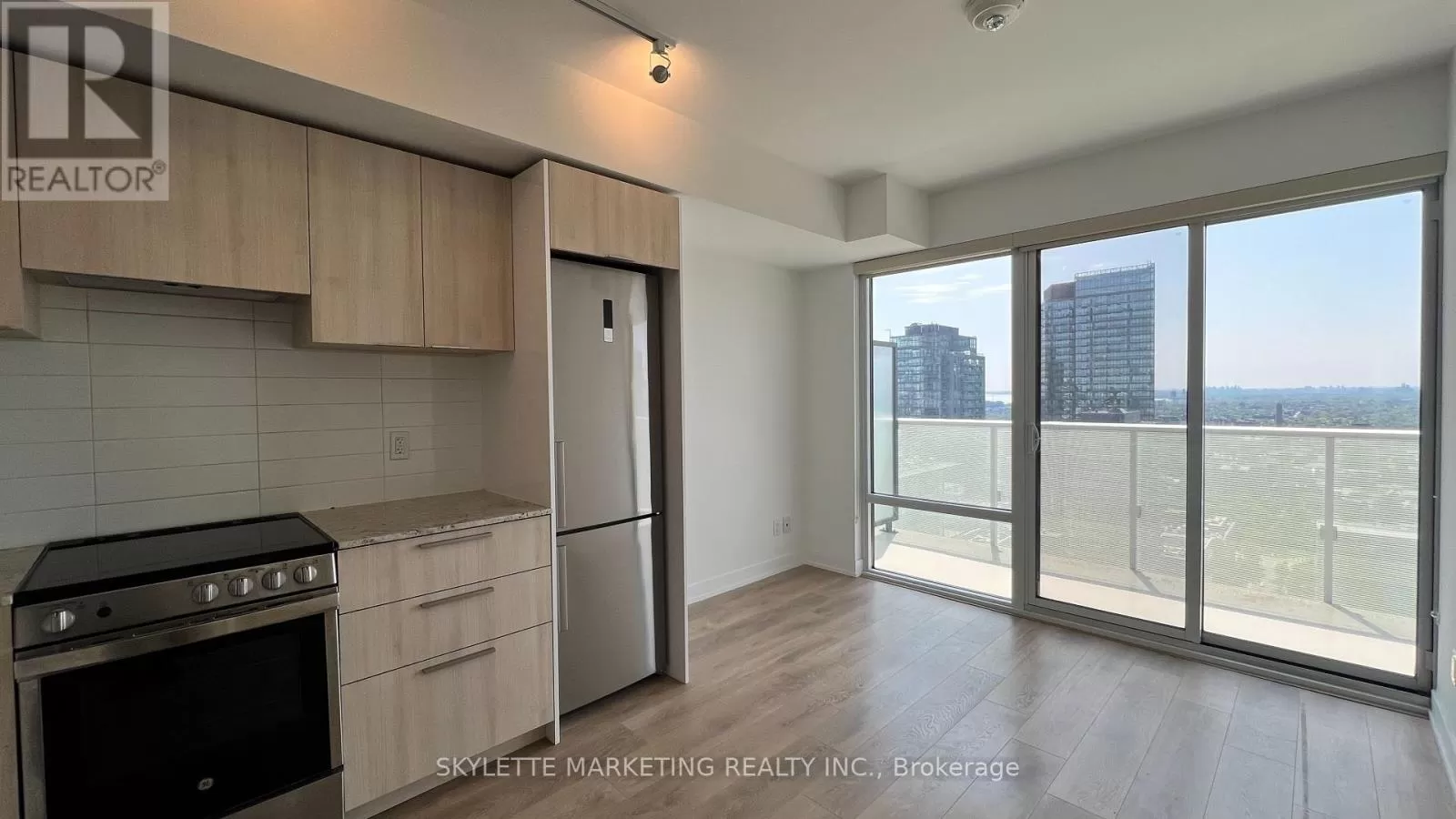 Apartment for rent: 3801 - 501 Yonge Street, Toronto, Ontario M4Y 0G8