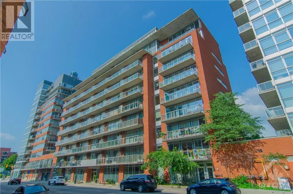 Apartment for rent: 383 Cumberland Street Unit#405, Ottawa, Ontario K1N 1J7